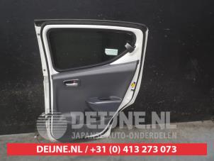 Suzuki Alto Portier 4Deurs rechts-achter O739729 foto 2