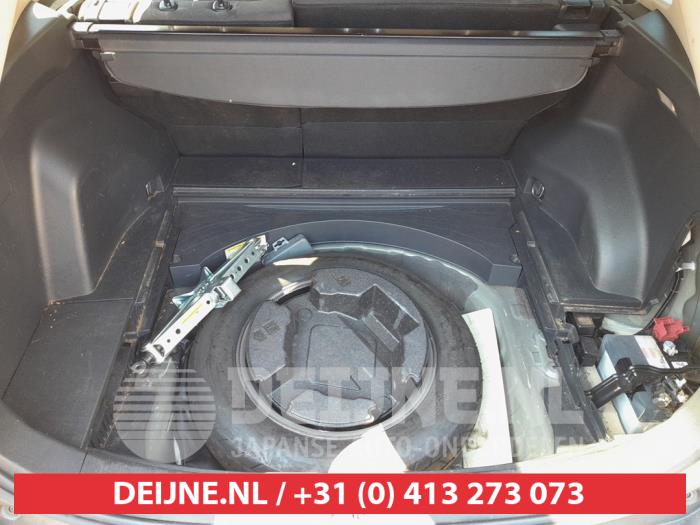 Toyota Rav-4 Thuiskomer O739754