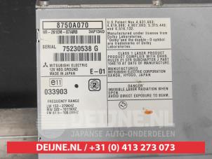 Mitsubishi Outlander Radio O739833 photo 3