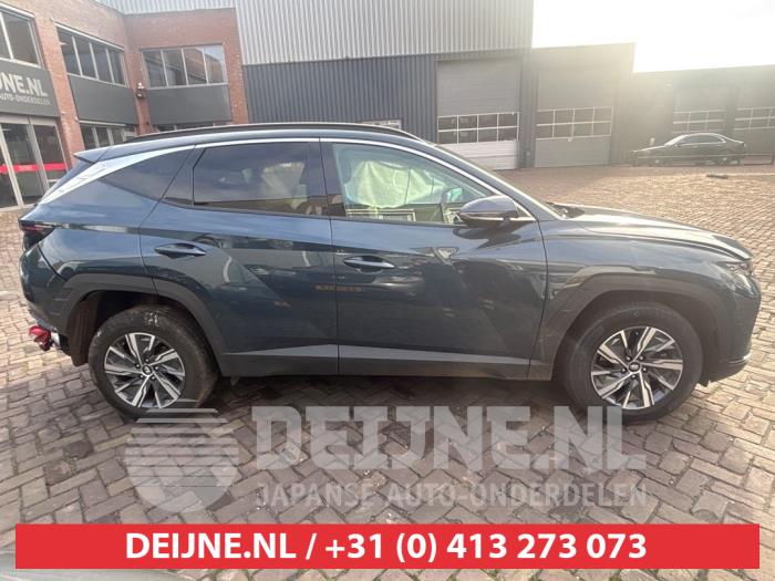 Hyundai Tucson Door window 4-door, front right O739913