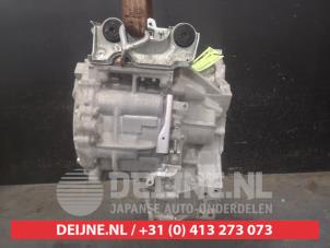 Toyota C-HR Gearbox O739927 photo 3