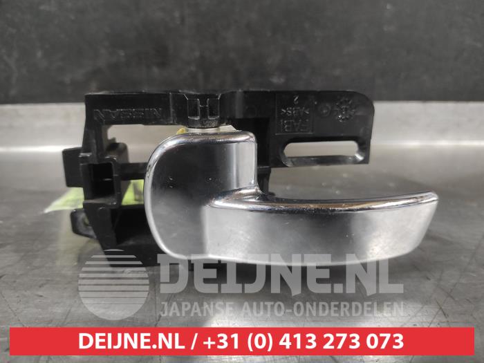 Nissan Qashqai Türgriff 4-türig links vorne O739973