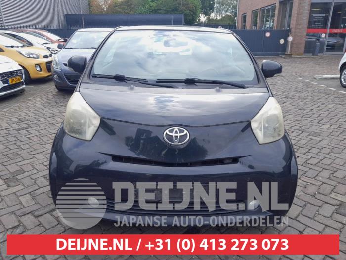 Toyota IQ Bonnet O740035