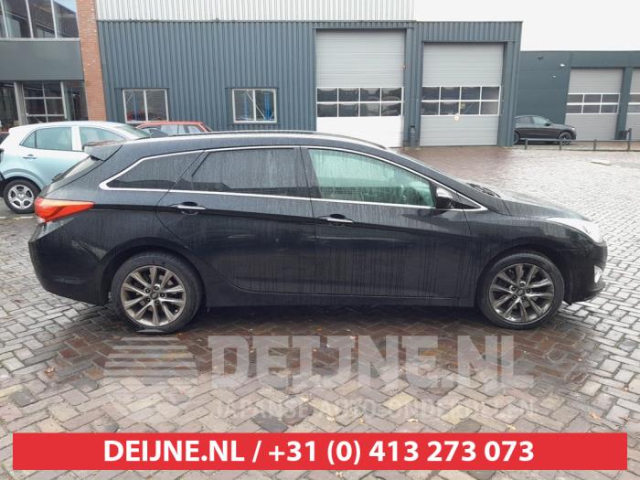Hyundai I40 Front door 4-door, right O740067