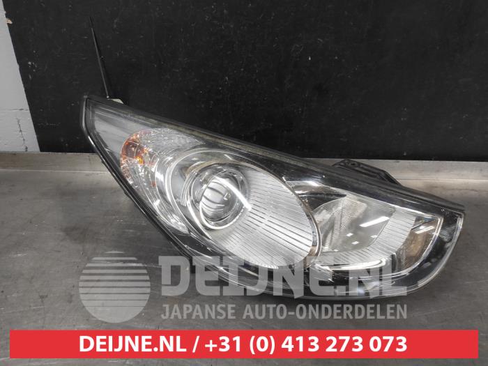 Hyundai IX35 Scheinwerfer rechts O740074