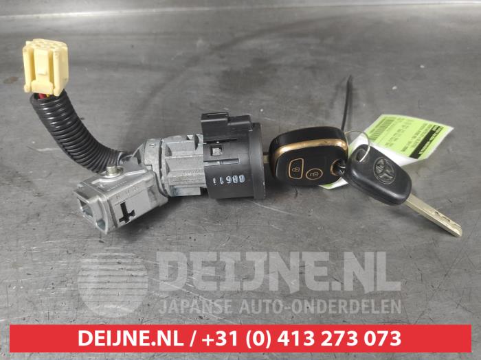 Toyota Aygo Zündschloss+Schlüssel O740087