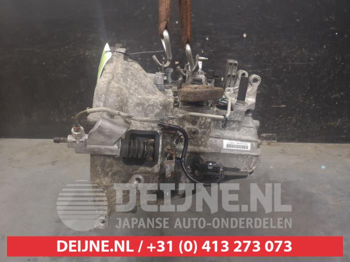 Honda FR-V Gearbox O740090