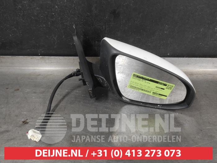 Toyota Yaris Außenspiegel rechts O740123