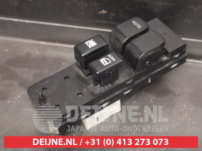 Suzuki Swift Kombischalter Fenster O740145