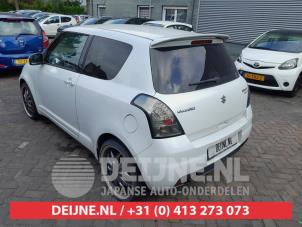 Suzuki Swift Heckklappe O740151 foto 3