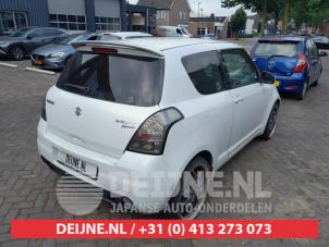 Suzuki Swift Heckklappe O740151 foto 2