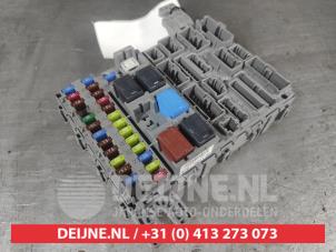 Honda FR-V Zekeringkast O740227 foto 2