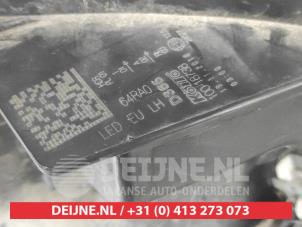 Suzuki SX-4 Koplamp links O740245 foto 3