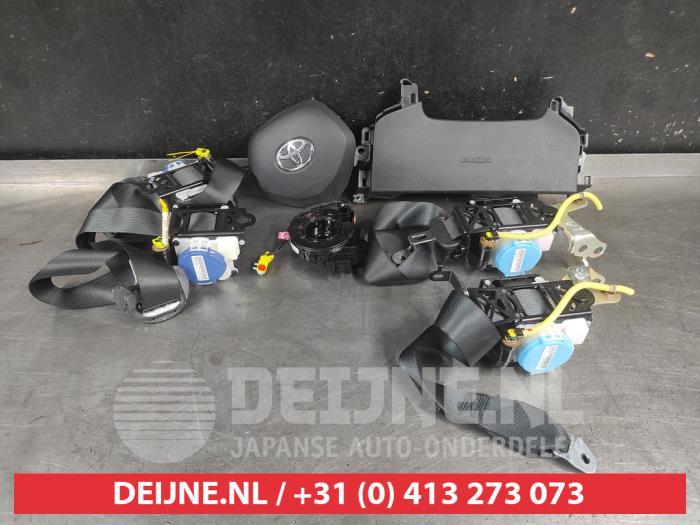 Toyota C-HR Vollzähligkeit Airbags O740344