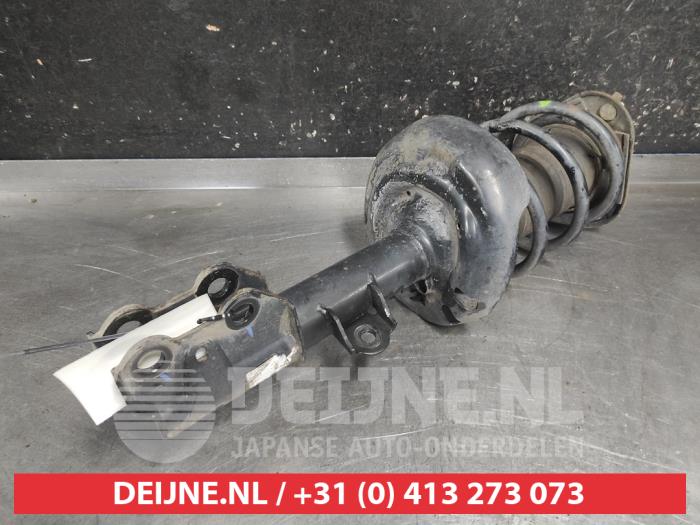 Toyota C-HR Front shock absorber rod, right O740371