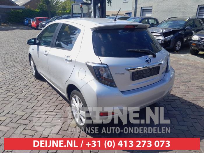 Toyota Yaris Stoßstange hinten O740390