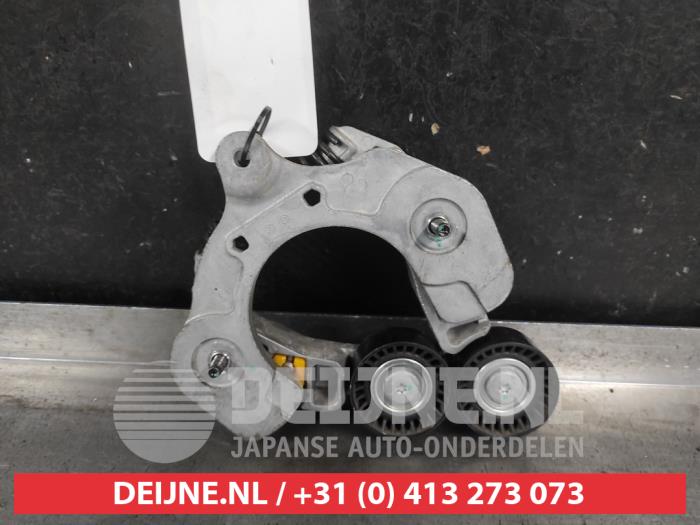 Gebruikte Spanner multiriem Hyundai Tucson (NX) 1.6 T-GDI HEV Prijs op aanvraag aangeboden door V.Deijne Jap.Auto-onderdelen BV