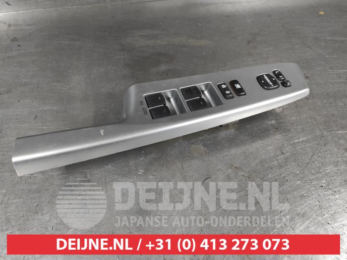 Toyota Prius Plus Kombischalter Fenster O740517