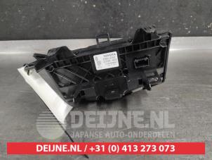 Toyota Prius Plus Heater control panel O740534 photo 2