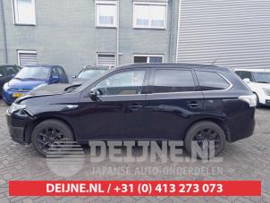 Mitsubishi Outlander Kotflügel links vorne O740720 foto 2