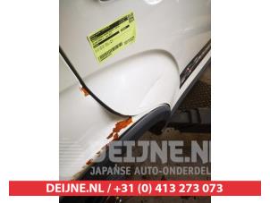 Suzuki Ignis Tür 4-türig rechts hinten O740788 foto 3