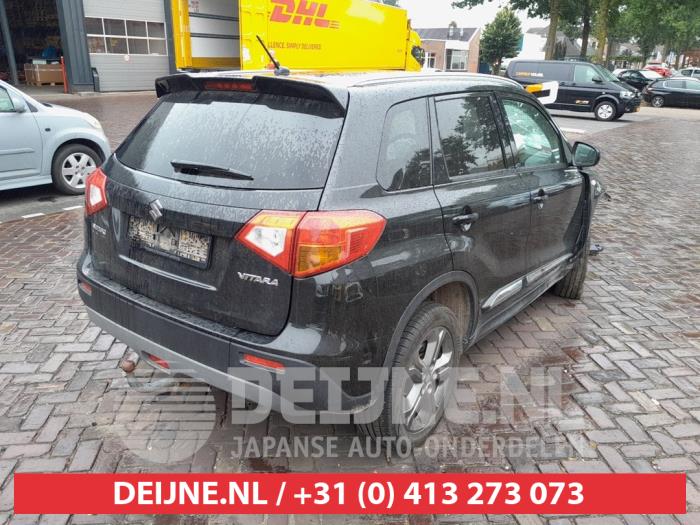 Suzuki Vitara Taillight, right O740833