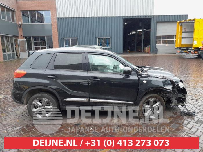 Suzuki Vitara Extra Ruit 4Deurs rechts-achter O740840