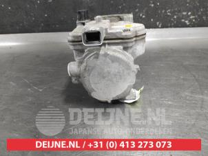 Toyota Prius Plus Air conditioning pump O740935 photo 2