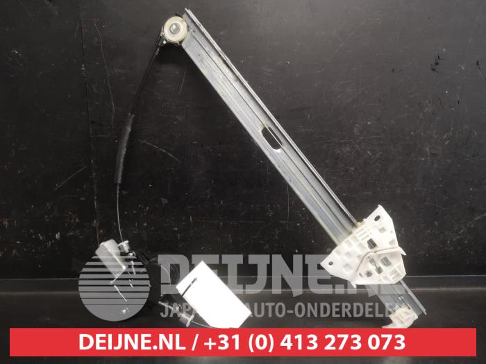 Mazda 2 Ruitmechaniek 4Deurs links-voor O741058