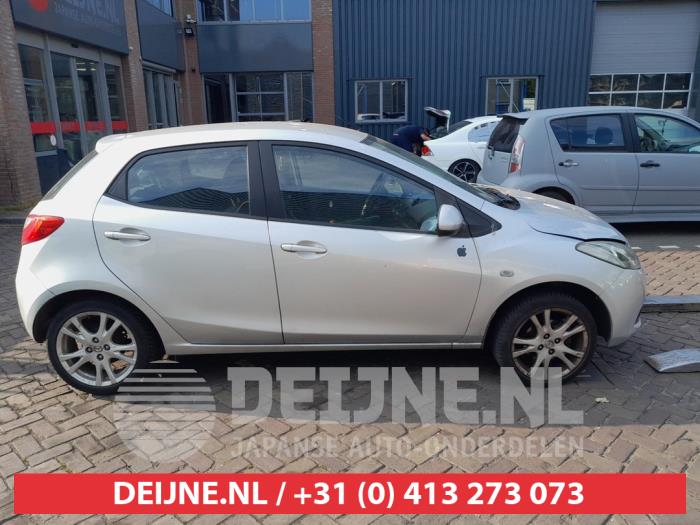 Mazda 2 Portier 4Deurs rechts-achter O741067