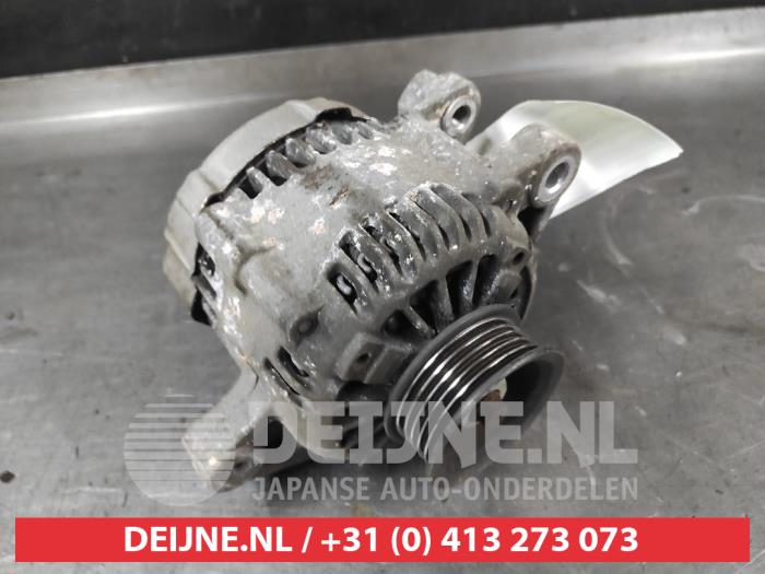 Gebruikte Dynamo Toyota iQ 1.0 12V VVT-i Prijs op aanvraag aangeboden door V.Deijne Jap.Auto-onderdelen BV