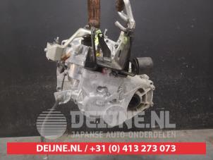 Toyota Yaris Versnellingsbak O741171 foto 3
