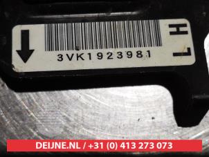 Subaru Forester Airbag Module O303007 foto 3
