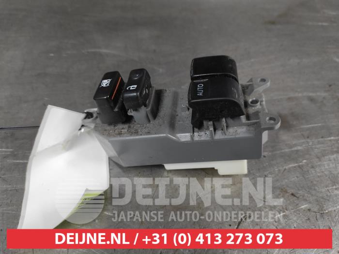 Toyota Yaris Kombischalter Fenster O741186