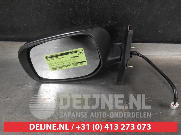Toyota Yaris Wing mirror, left O741270