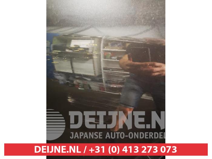 Toyota Yaris Tür 4-türig rechts hinten O741289