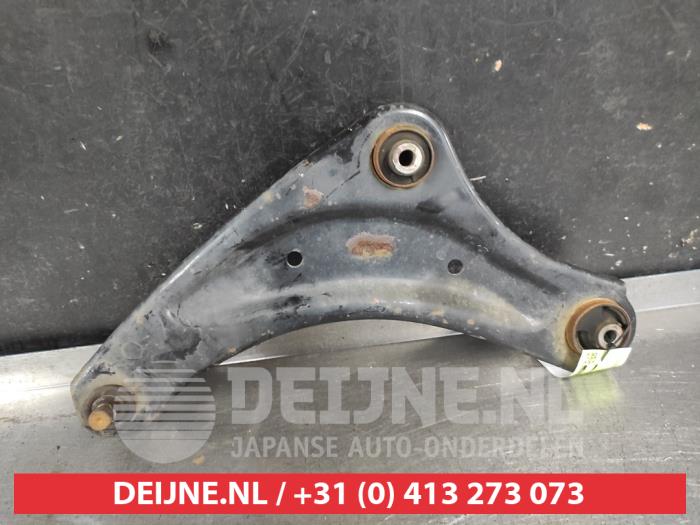 Nissan Juke Querlenker unten links vorne O741326