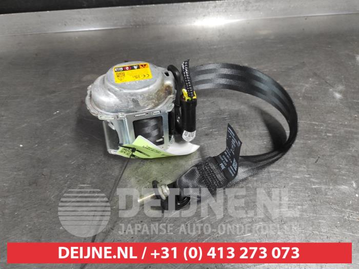 Nissan Qashqai Veiligheidsgordel rechts-achter O741338