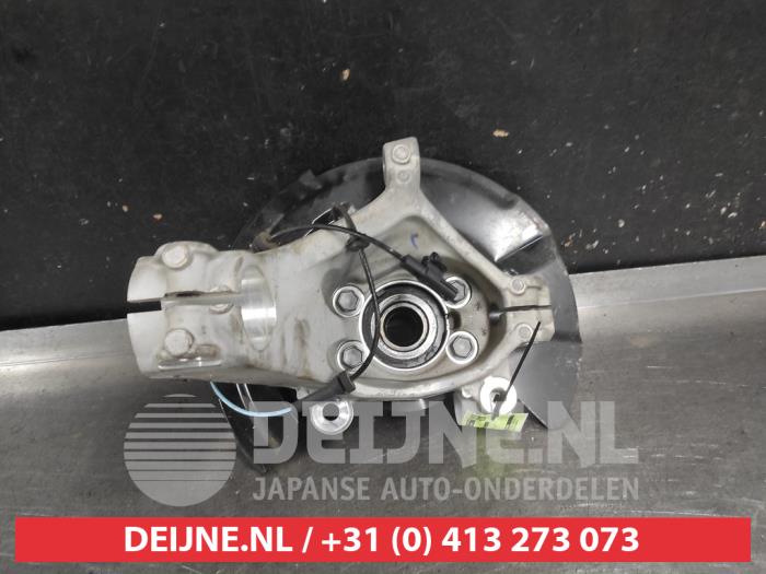 Nissan Qashqai Achsschenkel rechts vorne O741364