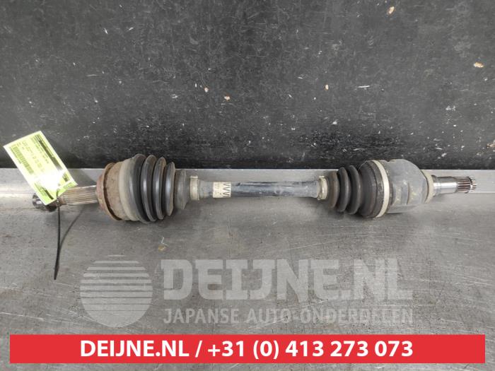 Toyota Yaris Antriebswelle links vorne O741409