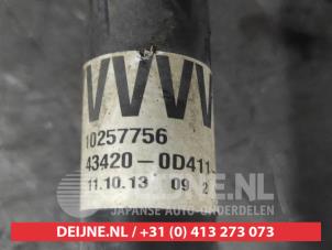Toyota Yaris Antriebswelle links vorne O741409 foto 2