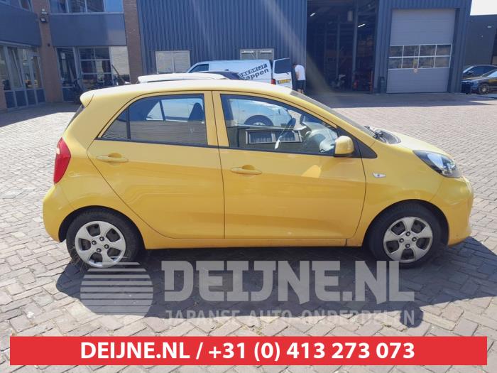 Kia Picanto Driehoeks Ruit rechts-achter O741514