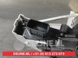 Hyundai Kona Rear door lock mechanism 4-door, left O741675 photo 3