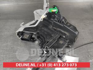 Hyundai Kona Rear door lock mechanism 4-door, left O741675 photo 2