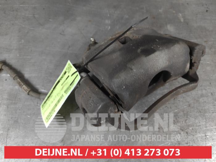 Mazda 6 Remklauw (Tang) rechts-voor O741709