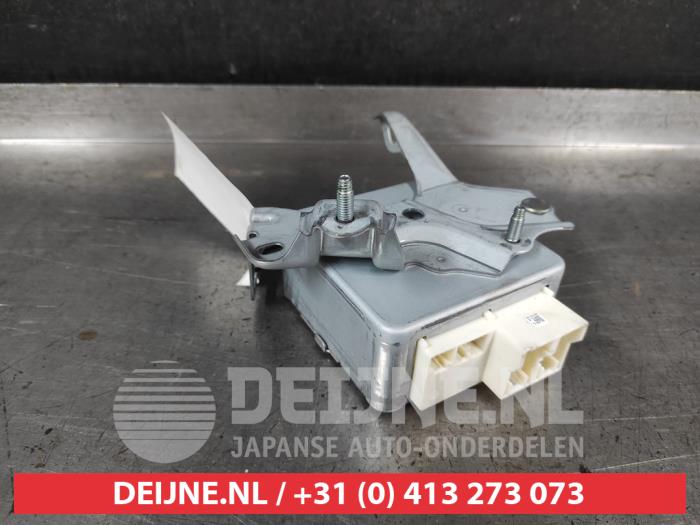 Toyota Yaris Lenkkraftverstärker Steuergerät O741736