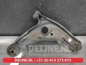Toyota Yaris Draagarm onder links-voor O741749 foto 2