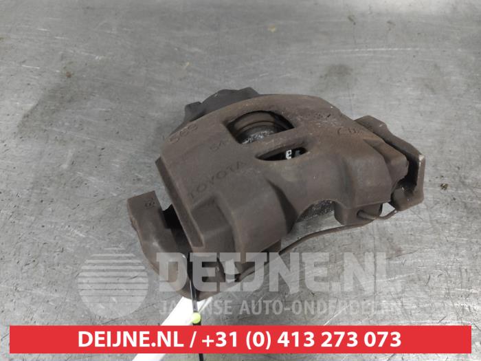 Toyota Yaris Bremszange rechts vorne O741757