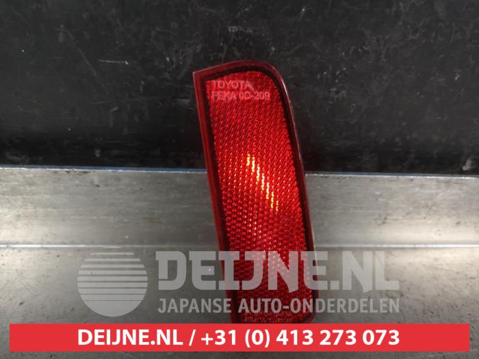 Toyota Yaris Rear bumper reflector, right O741796