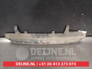 Toyota Yaris Rear bumper component, central O741805 photo 2